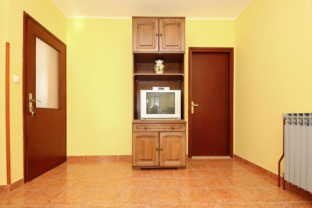Apartments Branko Ровінь Екстер'єр фото