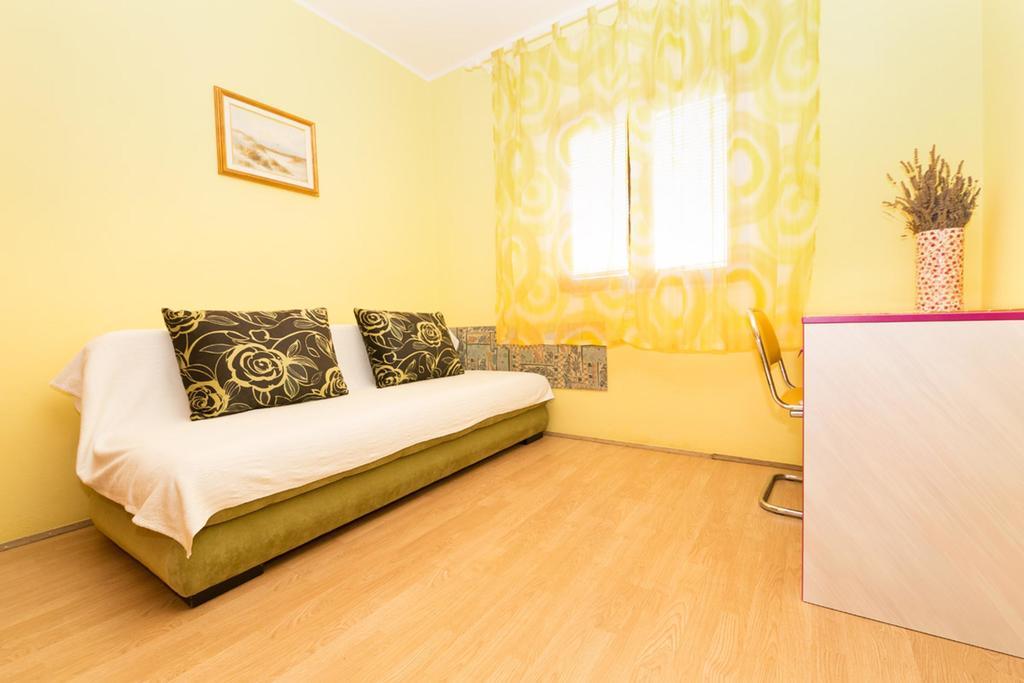 Apartments Branko Ровінь Екстер'єр фото