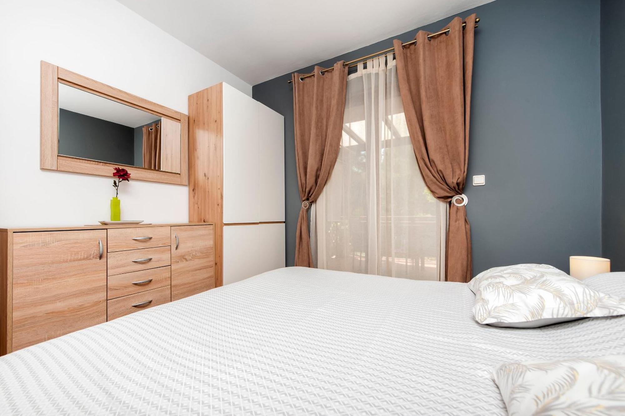 Apartments Branko Ровінь Екстер'єр фото